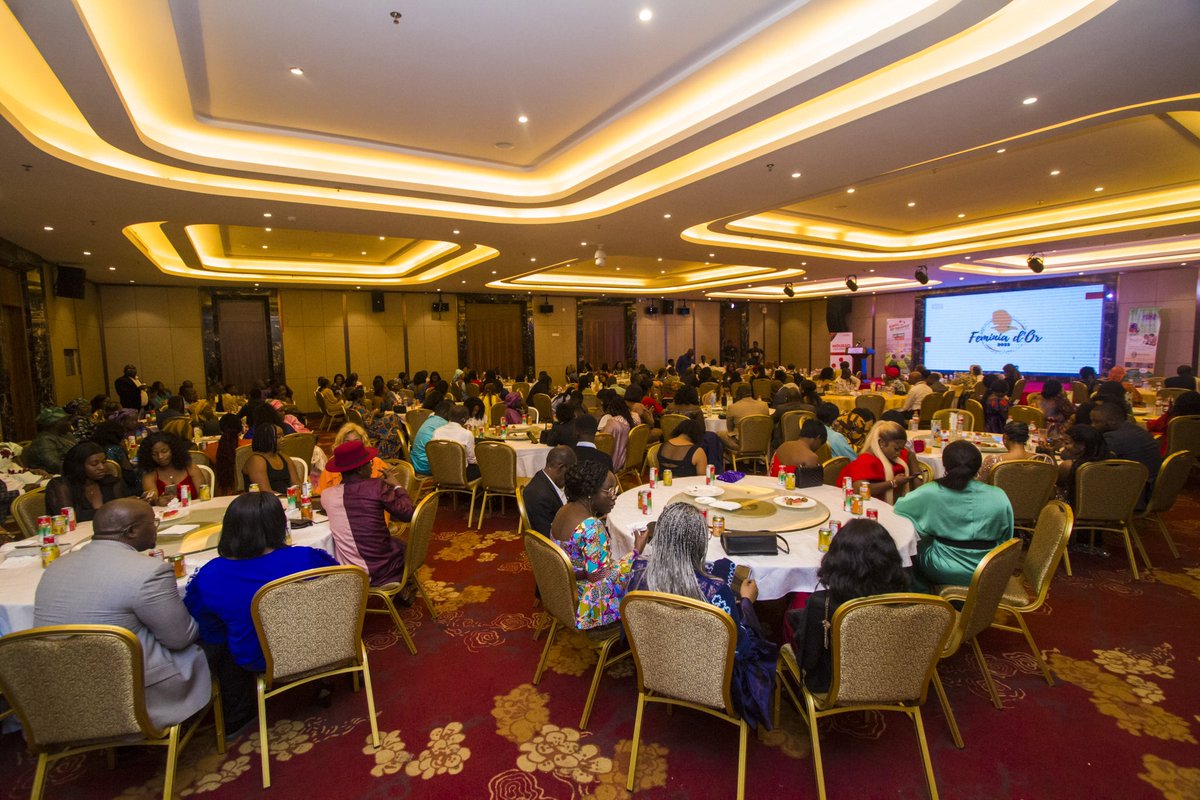 souadoregn's tweet photo. #DistinctionRosaki224
Félicitations aux 100 femmes les plus dynamiques de la Guinée et de l’Afrique de l’Ouest ,particulièrement à la promotrice du concept Manger Sain et Sympa @224Rosaki ,distinguées hier lors du Feminia d’Or 2023.
#rosaki224
#goumougraphics https://t.co/Wq9dYY0ctz