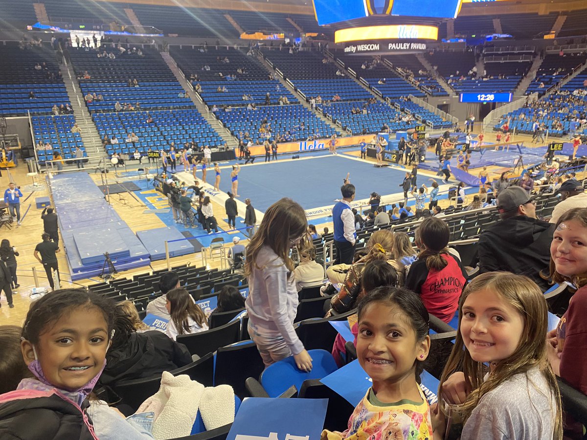 Hueneme and Williams ready for some gymnastics at UCLA!#HESDPRIDE
