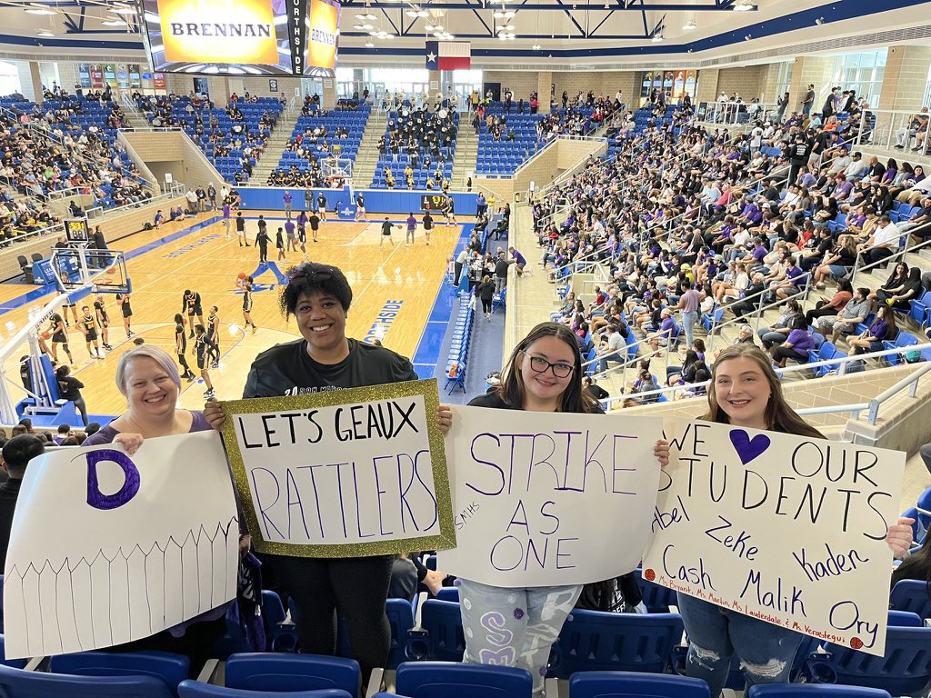 SMHS Basketball tweet media