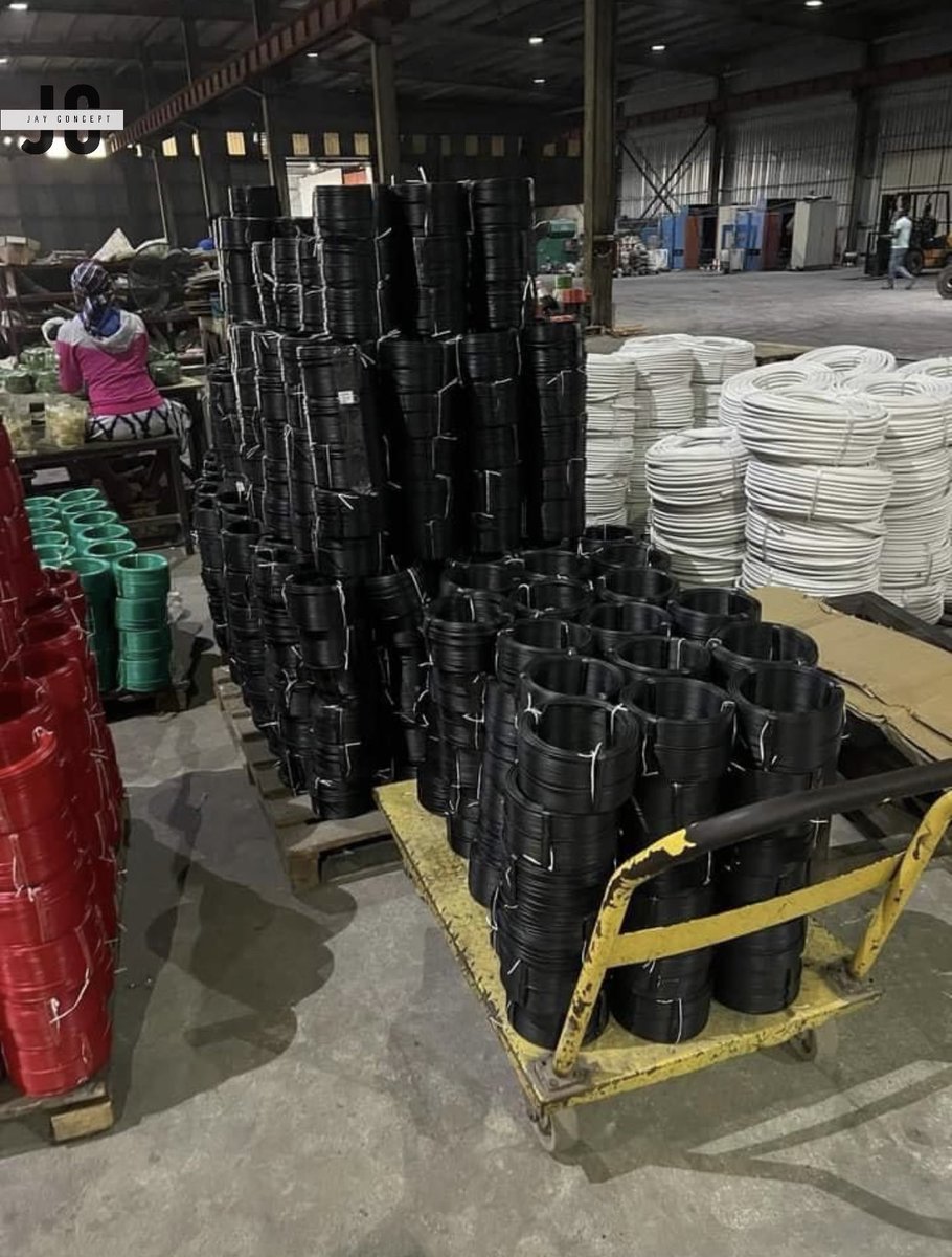 AMBIENT__GLOBAL's tweet photo. Straight from the factory Lagostar wire available at Jay Concept Store✔️

JAY CONCEPT WIRE &amp; CABLE

#thejayconceptgroup #coleman #lagostarwiresandcable #engineers #engineer #wire #cable #nigeria #nigeriabusiness #trending #likesforlike #followforfollowback #followｍe #foryou https://t.co/sFKu8ZjF5I