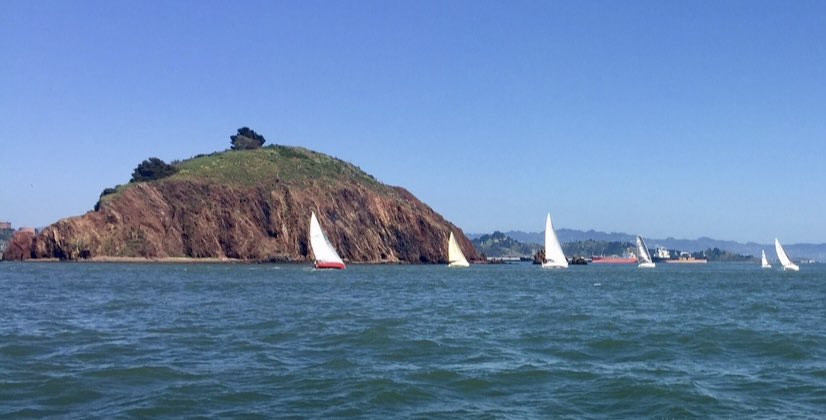 SSSSFBAY's tweet photo. Registration is now open for the Round the Rocks race on March 18th:

https://t.co/3EXjfsizKQ

See you on the water! 

https://t.co/Mu3os5a4CY 
#singlehandedsailingsociety
#singlehandedsailing #buglightforweirdos 
#shtp https://t.co/h4unaq71fH