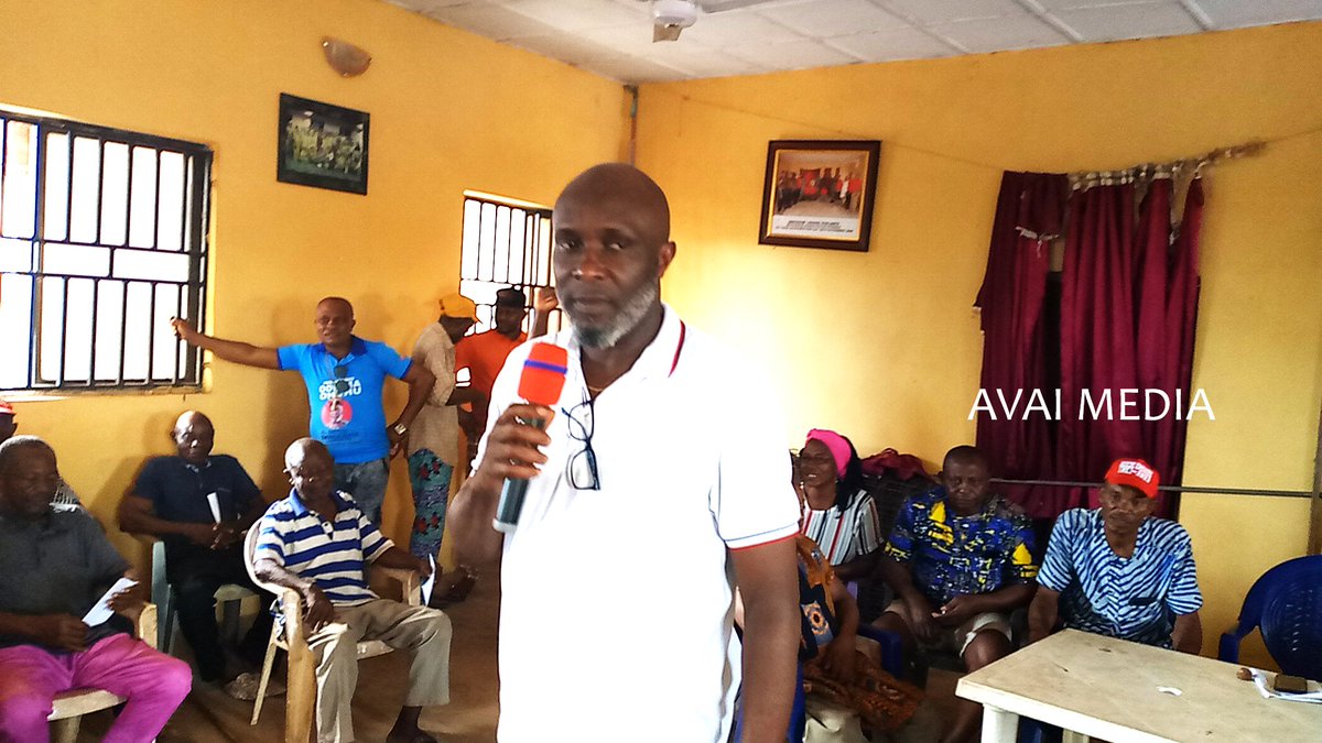 AbiaAvai's tweet photo. APC DOOR TO DOOR CAMPAIGN IN OHUHU CLAN: UMUAKAM ALAIKE RE AFFIRM TOTAL SUPPORT FOR APC.
.... PLEDGES BLOCK VOTES FOR APC: EMENIKE, OKWULEHIE.
#AVAIMEDIA
The APC door to door Campaign team were in Umuakam Alaike, in Afugiri Ward as the people received the Odinma Ohuhu https://t.co/PZd6Np2SU0