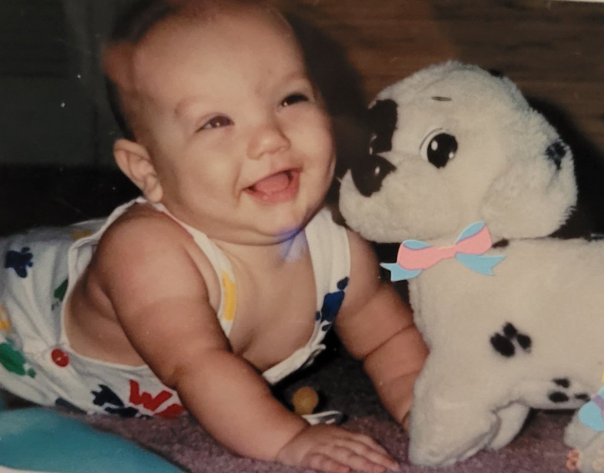 JaneeneLynch's tweet photo. This sweet guy turns 29 today❣️Happy Birthday Jamin❣️🎉 Love you with all my heart❣️🎉🥳🎂🍧🍭❤️ https://t.co/2YQJM9RgnN