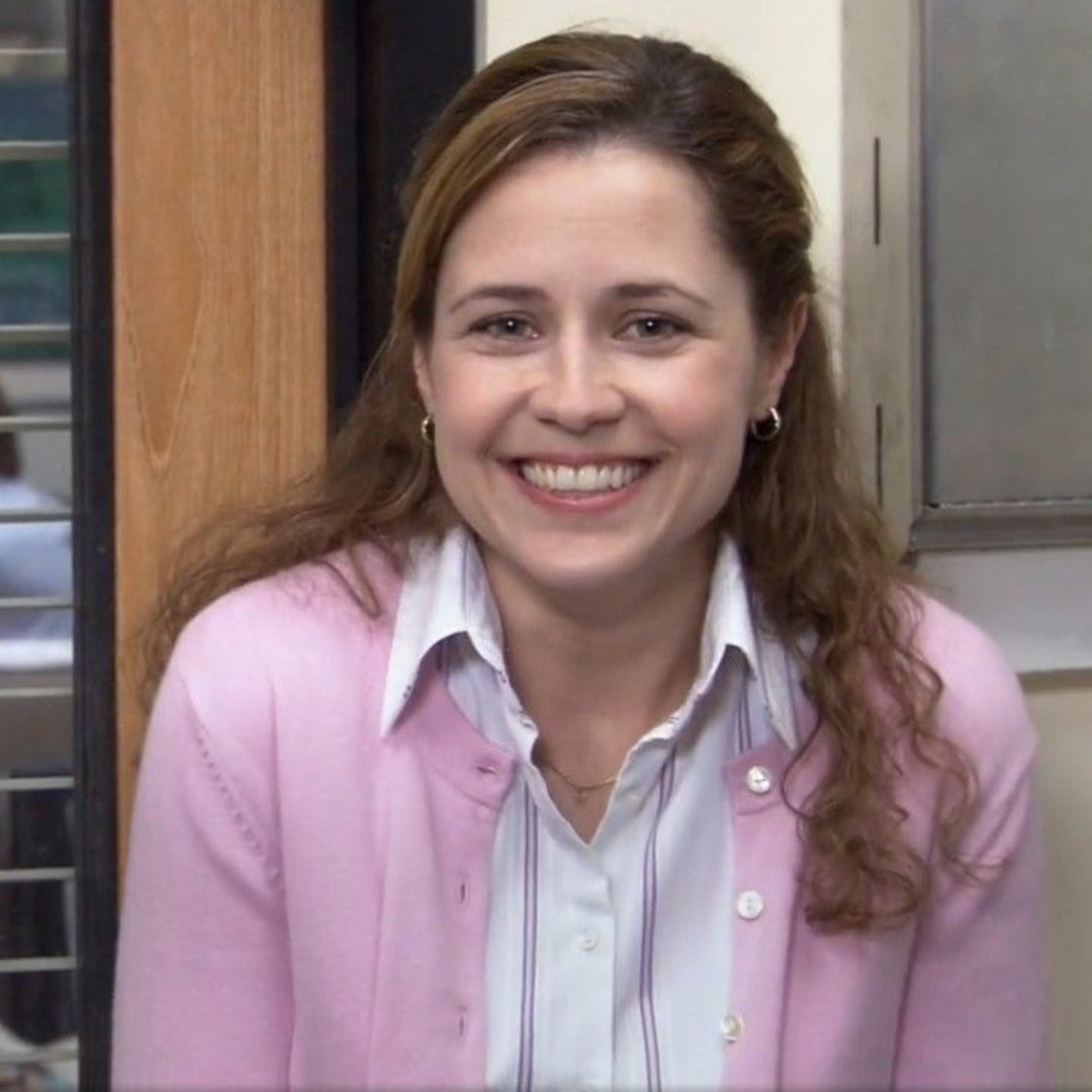 Happy Birthday Jenna Fischer! Forever everyone\s favorite Dunder Mifflin receptionist. 