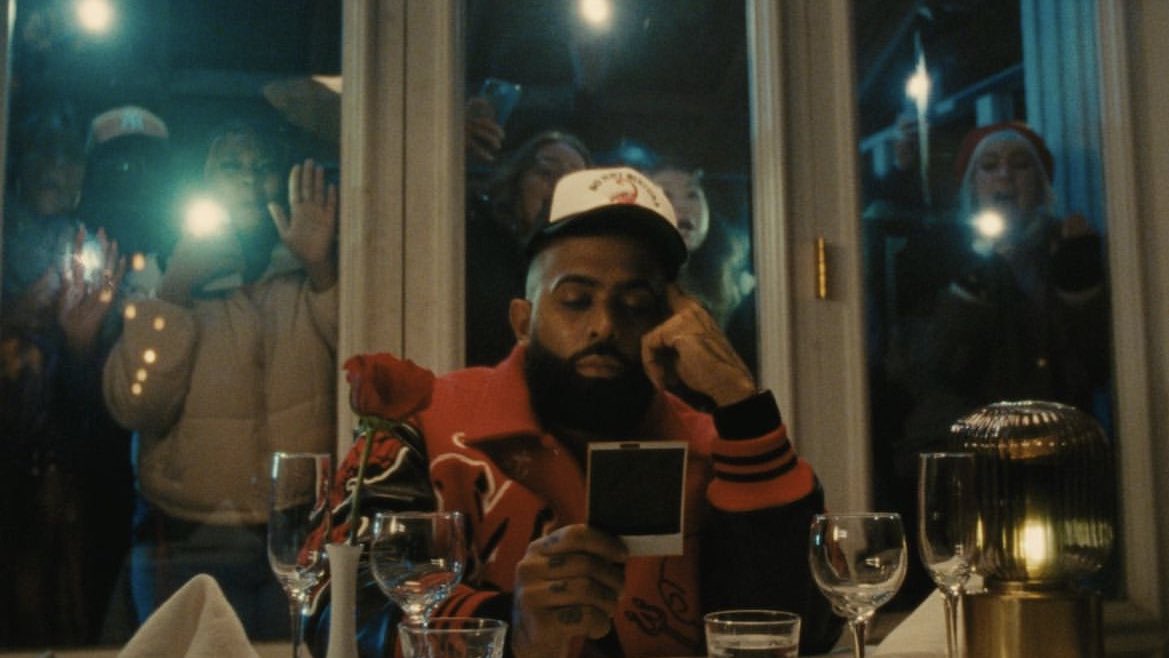 Eladio anuncia su nuevo álbum “3MEN2 KBRN” que sale en 10 días🥫