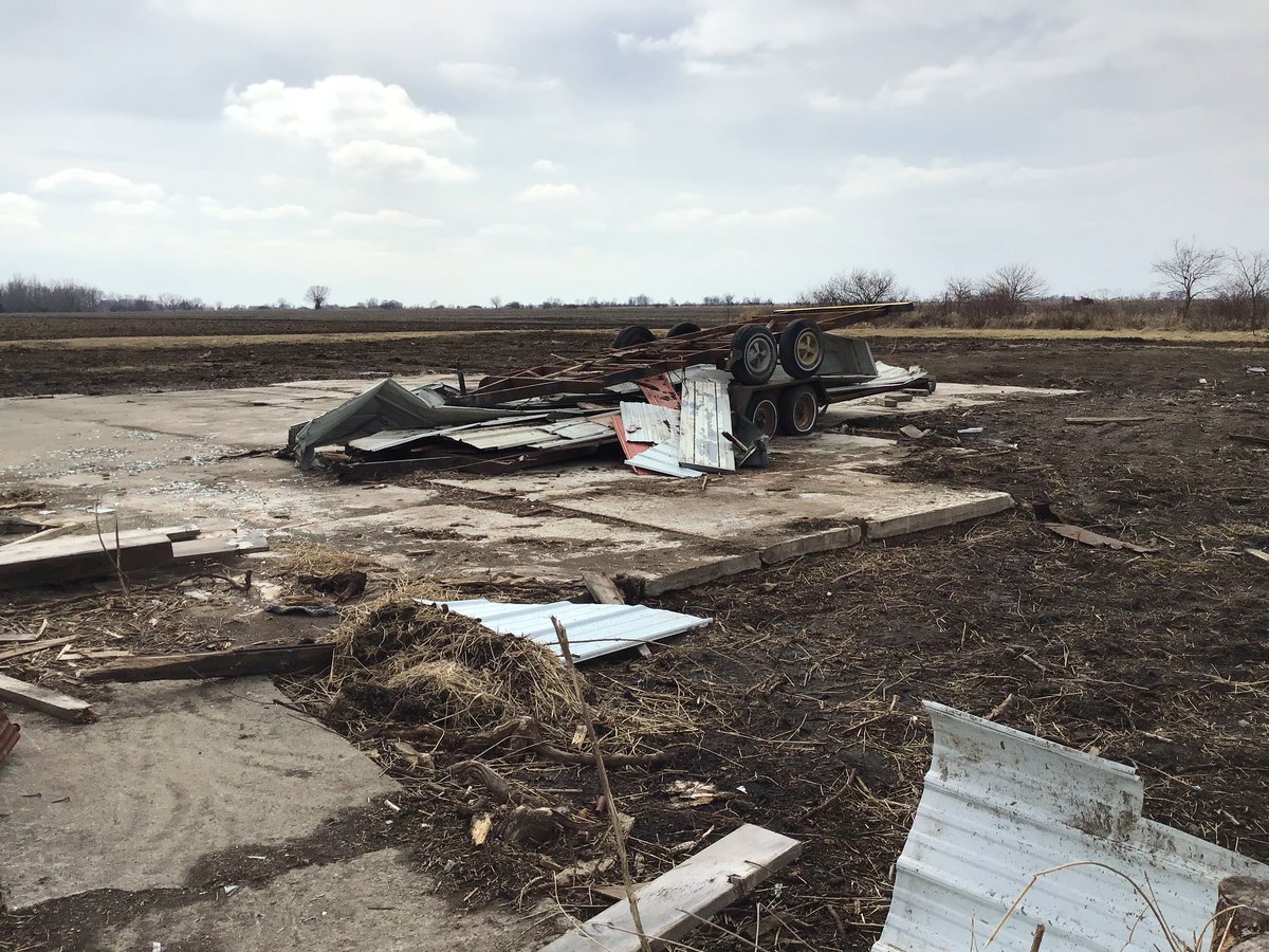 jake tornado lover on Twitter "But in souther Iowa, another violent