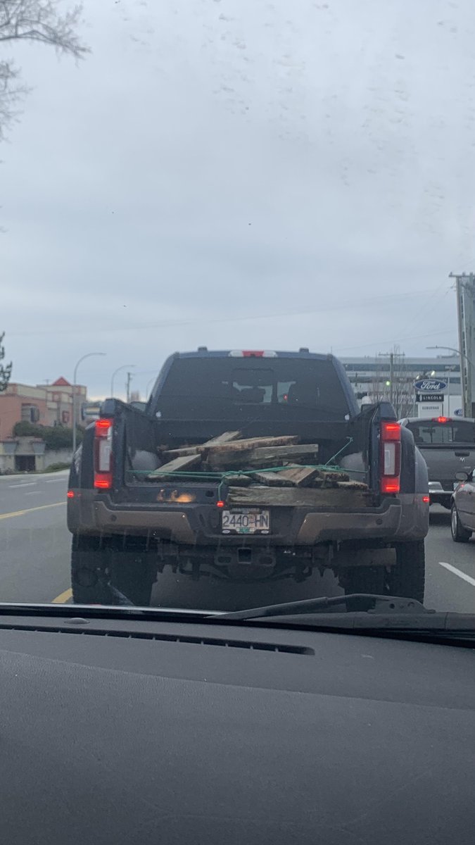 RyFair79's tweet photo. @vicpdcanada @SaanichPolice @WestshoreRCMP  As a motorcyclist, I really hope our various local police are ensuring things like this are not the norm.  And yes, he did get on the highway... (I did try the non-emergency line) https://t.co/GXyUvGwnam