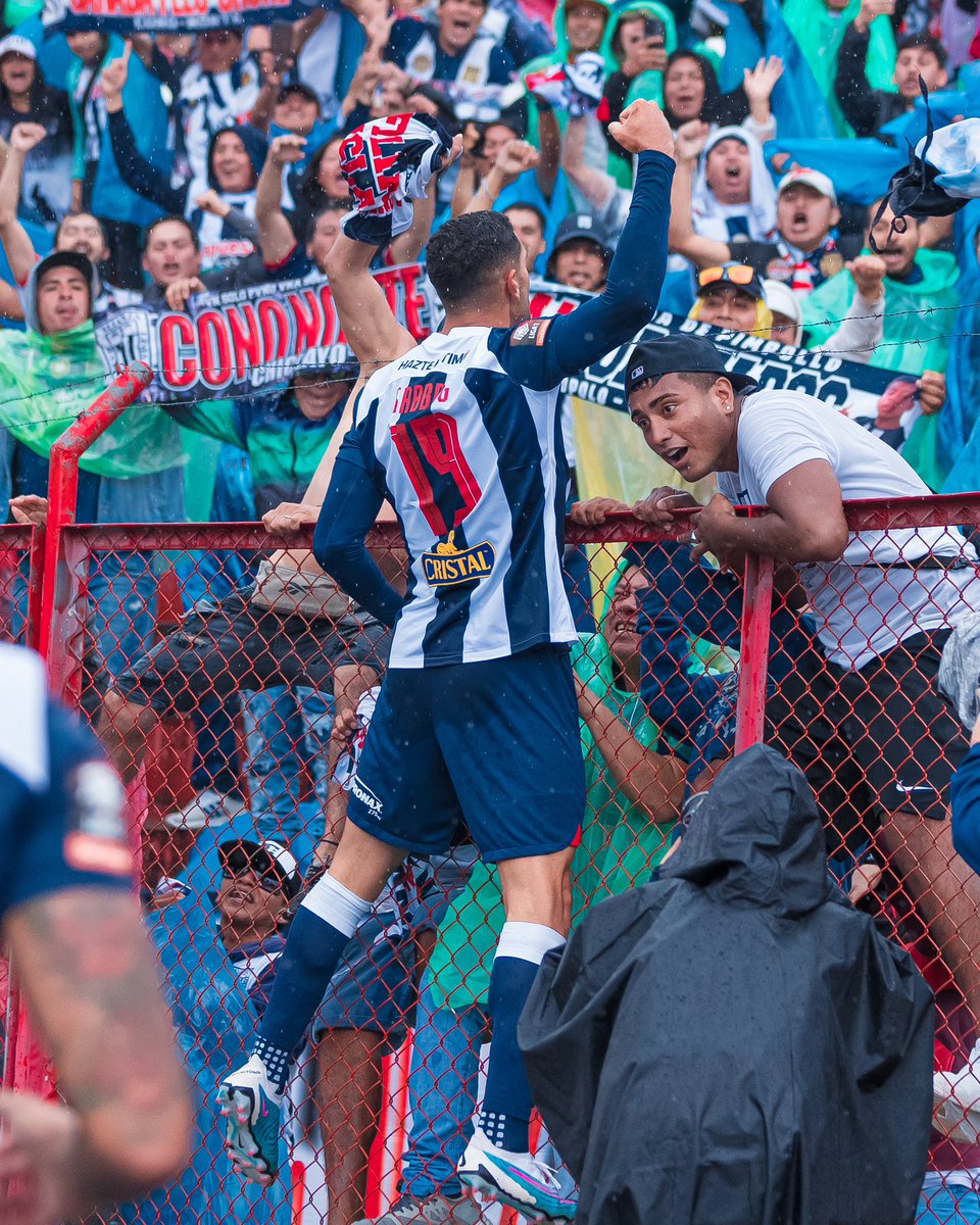 pablosabbag11's tweet photo. Esto es para ustedes!! Gracias por el apoyo @ClubALoficial 💙🤍⚽️ https://t.co/XGgpGER7x3