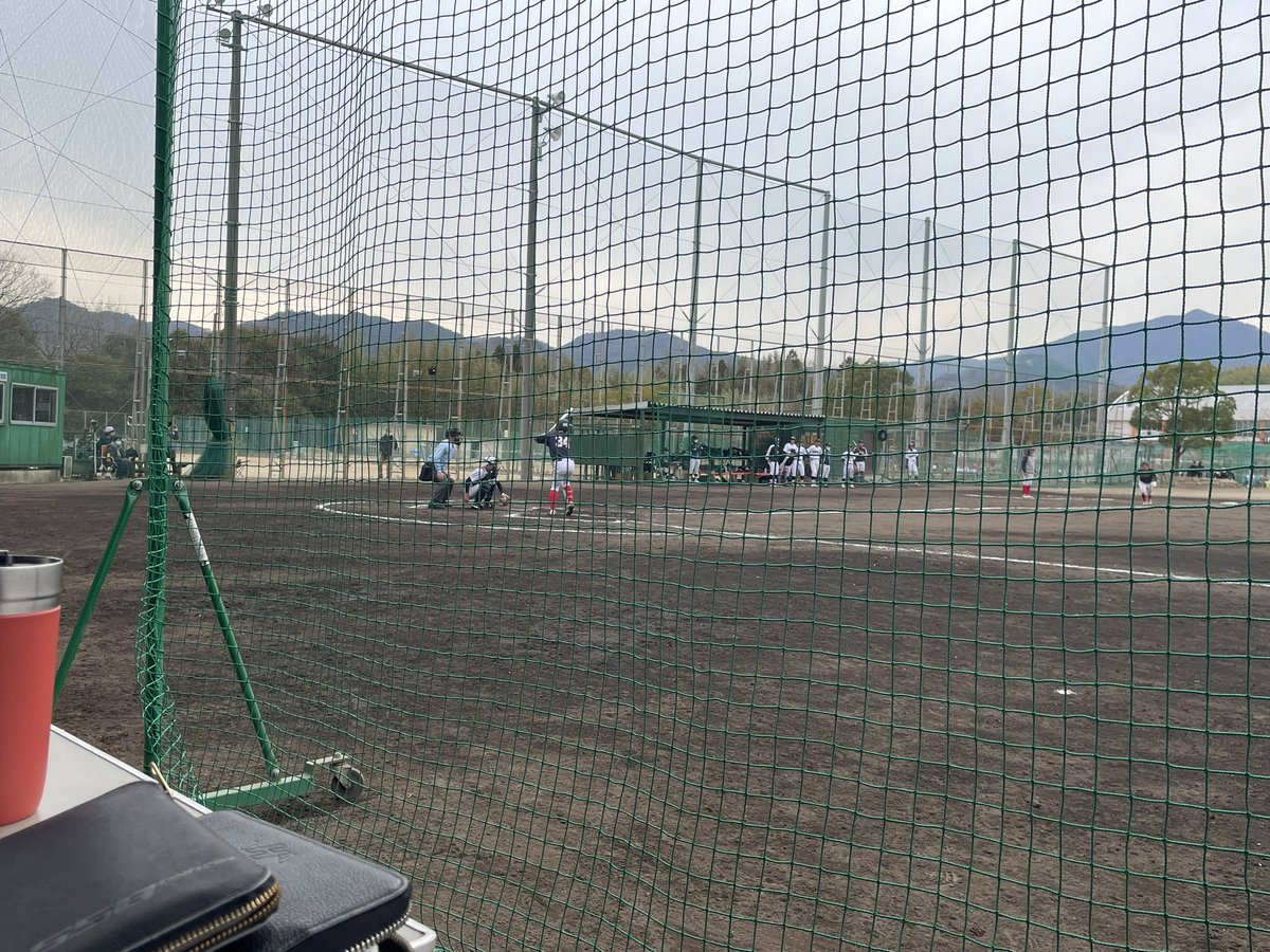 連勝の後の連敗😱

いまの時期は、均等に出場機会を与えているため、試合結果は気になりませんが…。

失敗の理由は何なのか？
テクニック？
フィジカル？
メンタル？
モチベーション？

失敗と書いて成長と変化していきましょう💪

＃大分南高校　＃高校野球