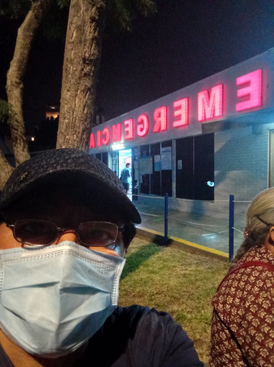 tronkito_67's tweet photo. @Rosario_Sasieta @anajarav 🙏
Es la 5ta vez que vengo a emergencia en una semana, por favor 🙏
 @Minsa_Peru
 @INEN_Peru
necesito que mi Vilma se quede internada, ella se siente muy mal, no tengo los recursos para tenerla en casa.
Urgente amig@s ayúdenme con sus RTs 🙏 https://t.co/mlVCffAMKD