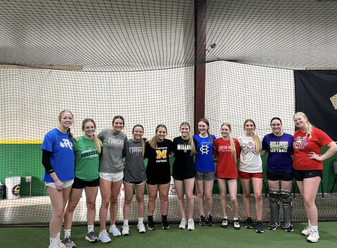 JennaGrubb_2024's tweet image. Last practice until summer 🥺 Going to miss these girls @Shockwaves2024