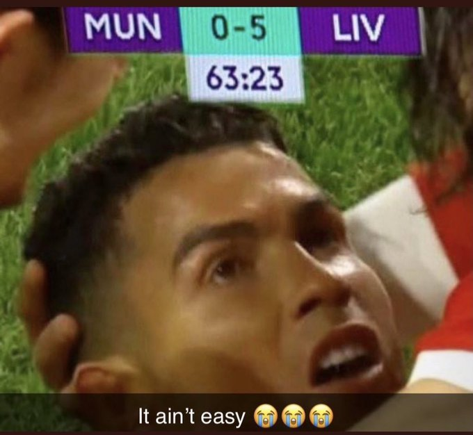 theKloppEnd_'s tweet photo. We're actually massive lmaoo https://t.co/98SdXtEAhv