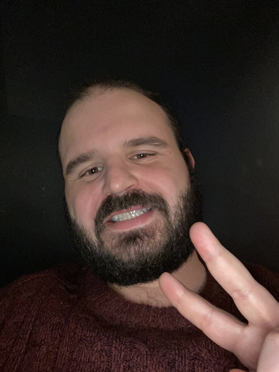 georgebowers888's tweet photo. #thatsawrap 🎥 on my second #acting #job of the year #nightshoot #actor #actorslife #casting #castingcall #castingdirector #audition #selftape #Director #producer #writer #onset #setlife #filmmaking #supportingrole #speakingrole #paidwork #climacticscene #teamwork
🤝🫡🎥 https://t.co/Y34aHA51MY