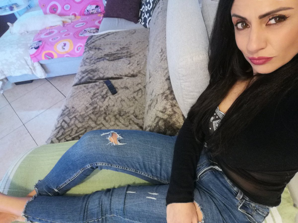 Simona.980 on Twitter: "http://Only4feet.com/simo980 🙈🙈🙈😘😘😘😘"