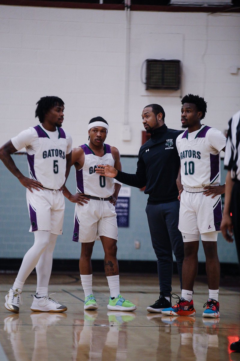 Coach CHICK tweet media