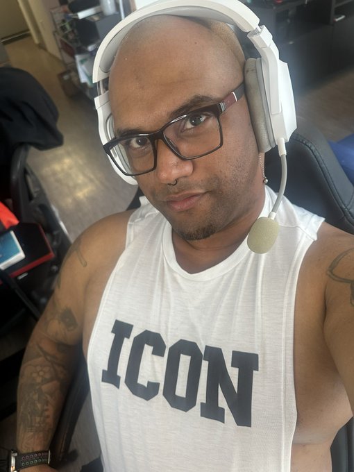 Nipslip and pit for you 😈😜😘 https://t.co/edasSG7XBj<a href="/tag/zaddy"class="tags"><span>#zaddy</span></a><a href="/tag/singlelife"class="tags"><span>#singlelife</span></a><a href="/tag/gaypup"class="tags"><span>#gaypup</span></a><a href="/tag/gayseattle"class="tags"><span>#gayseattle</span></a>