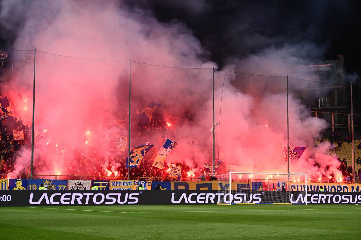 BorsaFamily's tweet photo. 🚨🚨 A world first from #ParmaFantoken 

With a total supply of 20 million, this fan token will burn 10k coins for every match won!  This is crazy 

It is also rumored that if the team becomes champion and is promoted to Serie A, there will be much bigger burns. https://t.co/i0d6zAf5hL