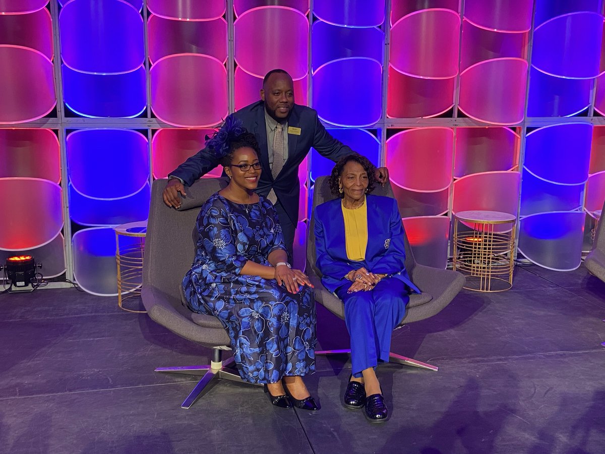 Dr. Kareem L. Thompson tweet media