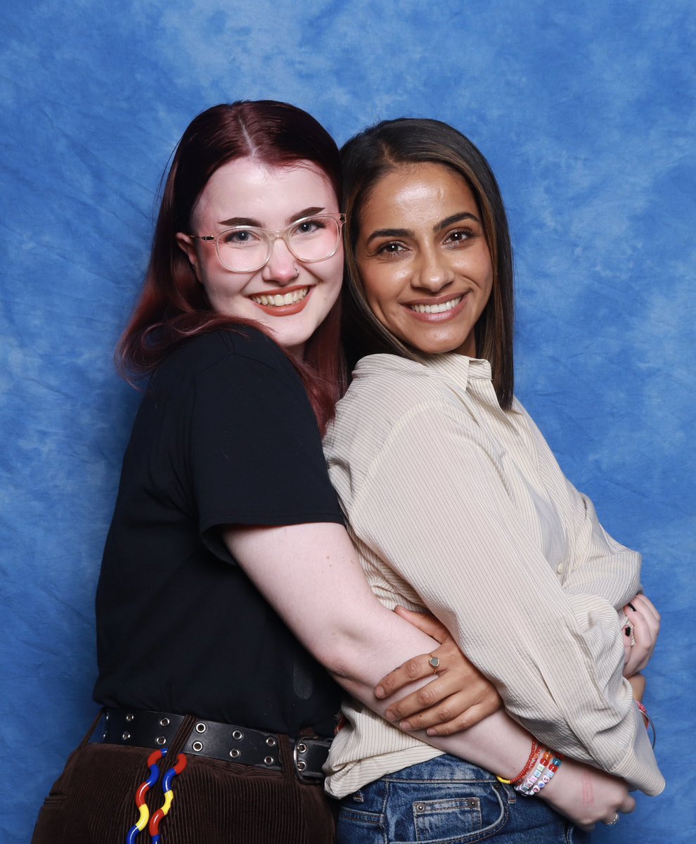 newyearswho's tweet photo. #MANDIP: aww look at us !! https://t.co/ytFtN5rOYJ