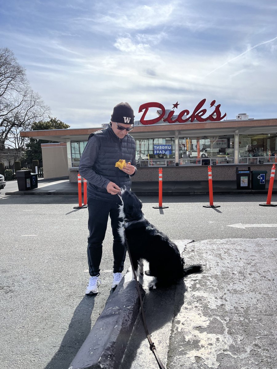 powellplonski's tweet photo. Happy 3rd Birthday Gracie! And the tradition continues ⁦@DicksDriveIns⁩ https://t.co/ZlGPo7x6iV