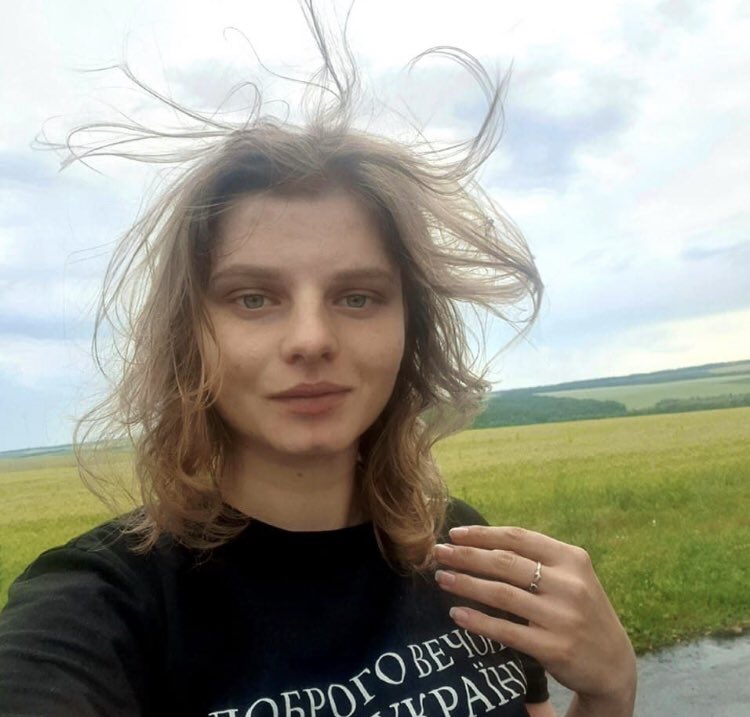 visegrad24's tweet photo. 29-year-old combat medic Yana Rychlitska, killed in battle by the Russian Army near Bakhmut.

Rest In Peace Yana, daughter of Ukraine.

🇺🇦 https://t.co/x9OU79rTny