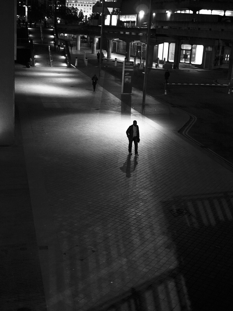 CreativeWisdom_'s tweet image. Southbank, London #streetphotograph #blackandwhitephotography #London #photography #southbank