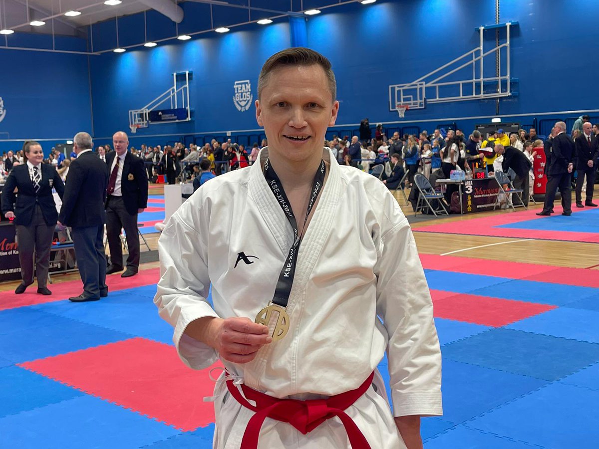 Bristol_Karate's tweet image. Medal update: 🥇 Gold for @MrTimGriffiths in the 40+ kata at the KSE Championships in Gloucester! Well done, Tim!