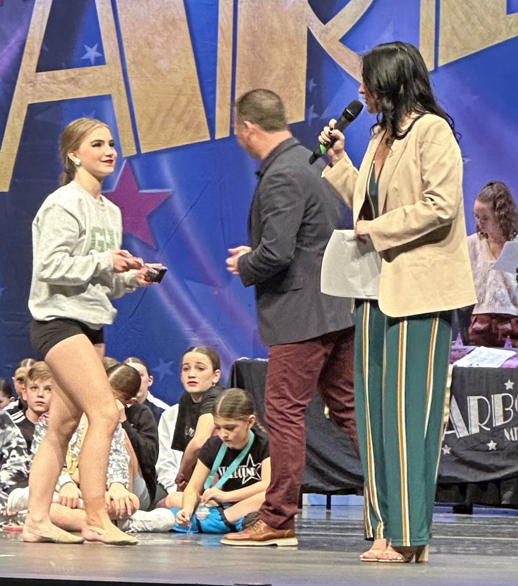 KaylaBrobeck's tweet photo. Shout out to all of our dancers for finishing strong this weekend.  Our middle school group dance received third place, our large group dance won first place, and Kandsley’s solo won top score and first overall in the competitive category. @MainSt_Dance @gms_tn @jeremy_simerly https://t.co/hJgjc5UTwk