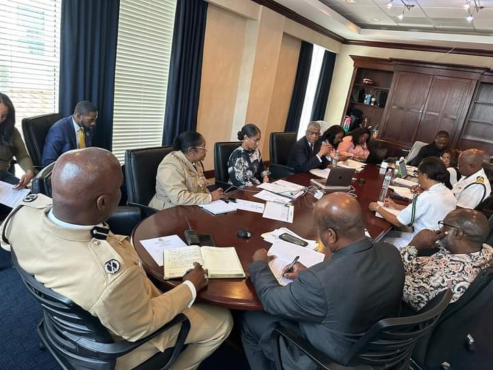 lesliabrice's tweet photo. Road to 50! 

The 50th anniversary launch meeting kicked of this week. We are extremely excited to begin preparations for the next upcoming events as we celebrate the Bahamas 50th Independence. https://t.co/ry3kUTgPha