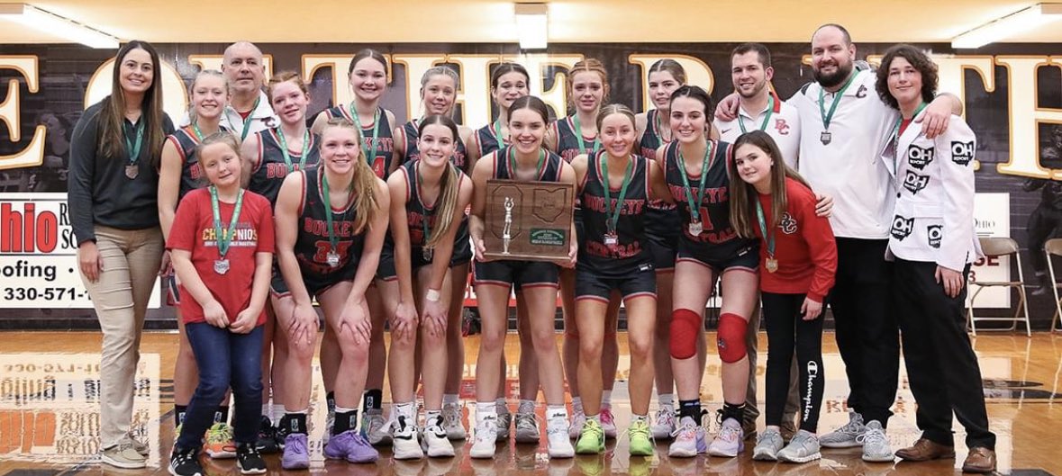 So proud of our Buckettes. ❤️