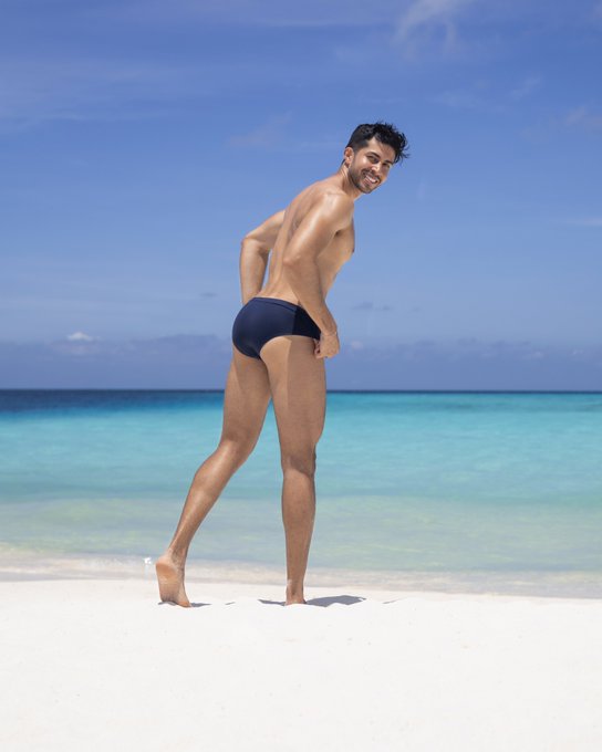 Would you take me to the beach?  🏝️ Los Roques, Venezuela https://t.co/FYBPKFXxP6<a href="/tag/easter2023"class="tags"><span>#easter2023</span></a>