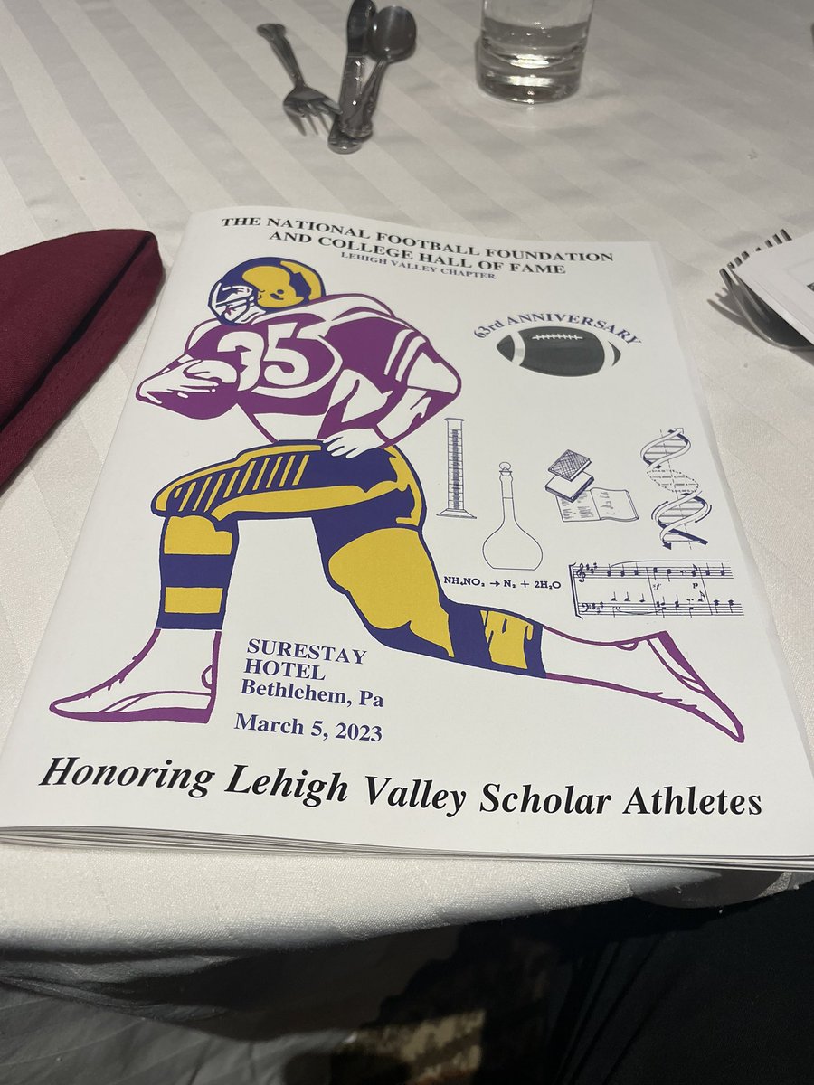 EEACS_CoachFord's tweet photo. Put some respect on my guys name. Lehigh Valley Scholar Athletics banquet. Mayson Terrell is the definition of student athlete. He currently has a 4.0 GPA and will be attending Eastern University. Congratulations Mayson. @MaysonTerrell2 https://t.co/Kua06AuEUl