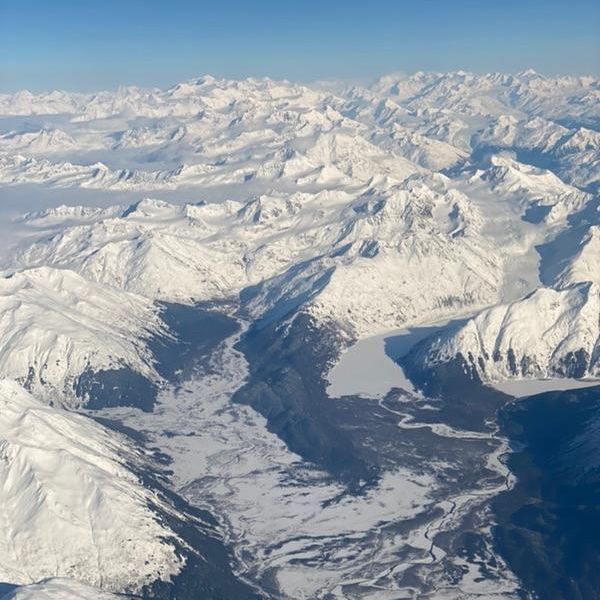 Air Tours of Alaska in the Winter!  Amazing! #travelalaska #visitalaska #alaska #nationalparkexpress #travelusaexpress #getoutdoors #findyourpark #visitusa #whyitravel #familytravel #visitanchorage