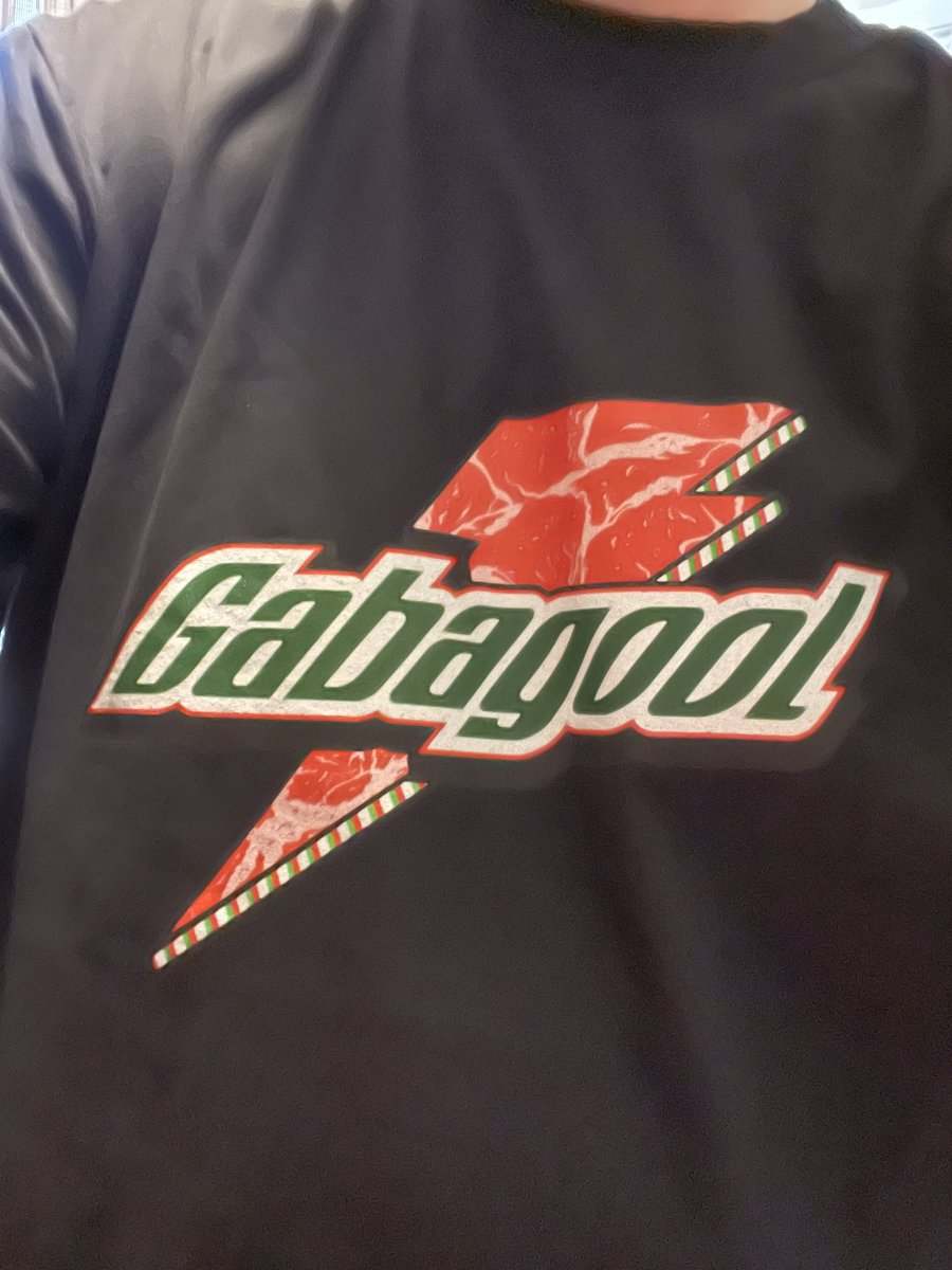 shirtsthtgohard's tweet image. 