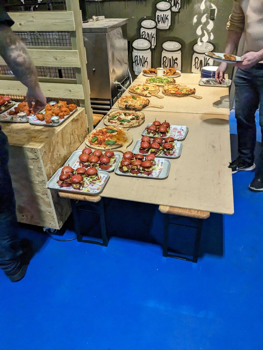 C.Sinclair tweet media