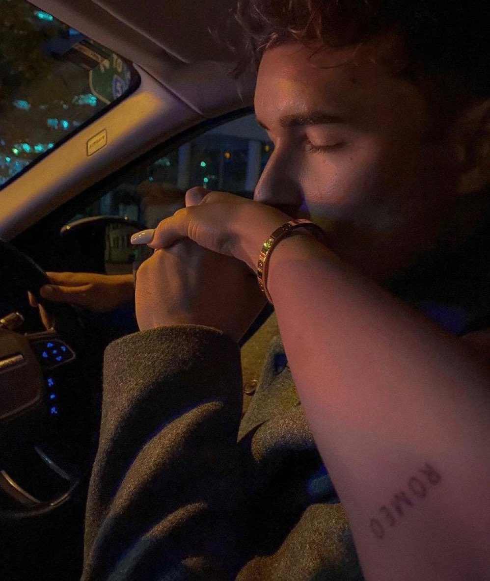 Late night drives like these >>>>