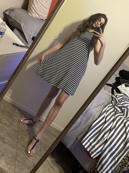 Short vs long hair 😄 https://t.co/sQ1BLMdDo9<a href="/tag/femboyfriday"class="tags"><span>#femboyfriday</span></a>
