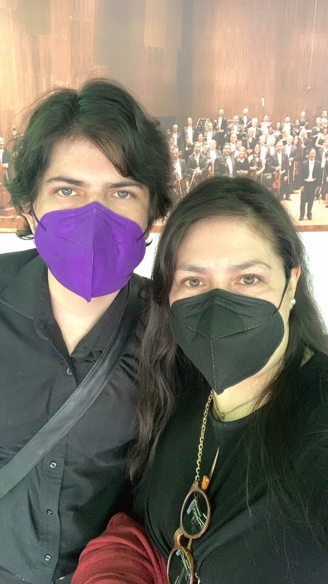 Tere_Orozco's tweet photo. Gracias @SandymoonDCS por los boletos, maravilloso concierto de la #OFCDMX en @OllinYoliztli https://t.co/2YmJ9P6qSJ