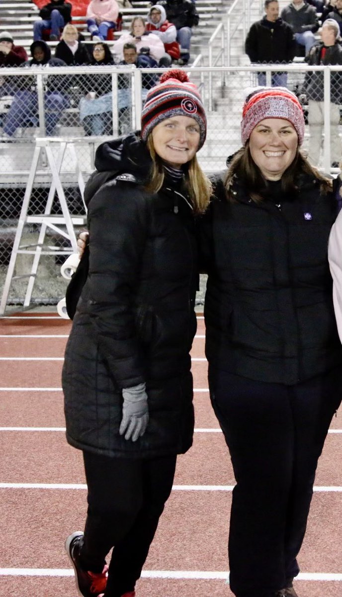PalatineATC's tweet photo. Happy NATM to our Fall Assistant Jen!!
- Jen completed her BS in Athletic Training @ Butler University
- Jen is in her 23rd year @ PHS
- She was a medical volunteer at the 1996 Olympics
 @NATA1950 #NATM2023 https://t.co/yvADpgIgRx