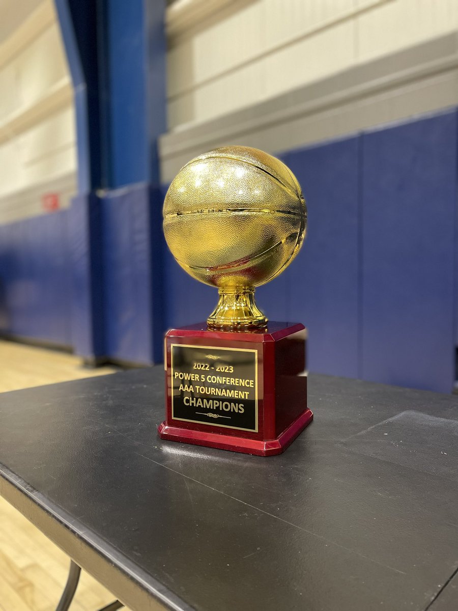 P5Conference's tweet image. The time is NOW!! AAA Championship about to tip here in Springfield! 

Putnam Science v. Springfield CA
5:00 PM
South End CC

#P5C