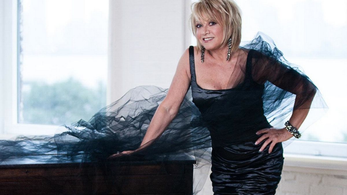 Happy birthday Elaine Paige!         