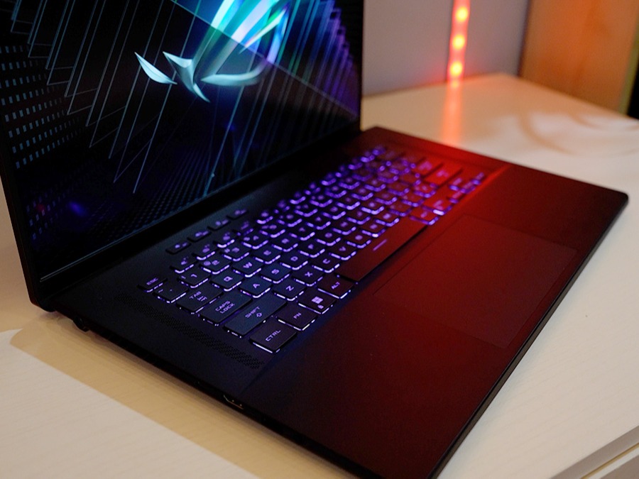 ASUS_ROGNA's tweet photo. Pushing the boundaries of what's possible 🏋️♂️
ROG Strix and ROG Zephyrus go above and beyond for performance and #ROGIntelligentCooling helps keep it going! 💨 https://t.co/zJYvAPxuws