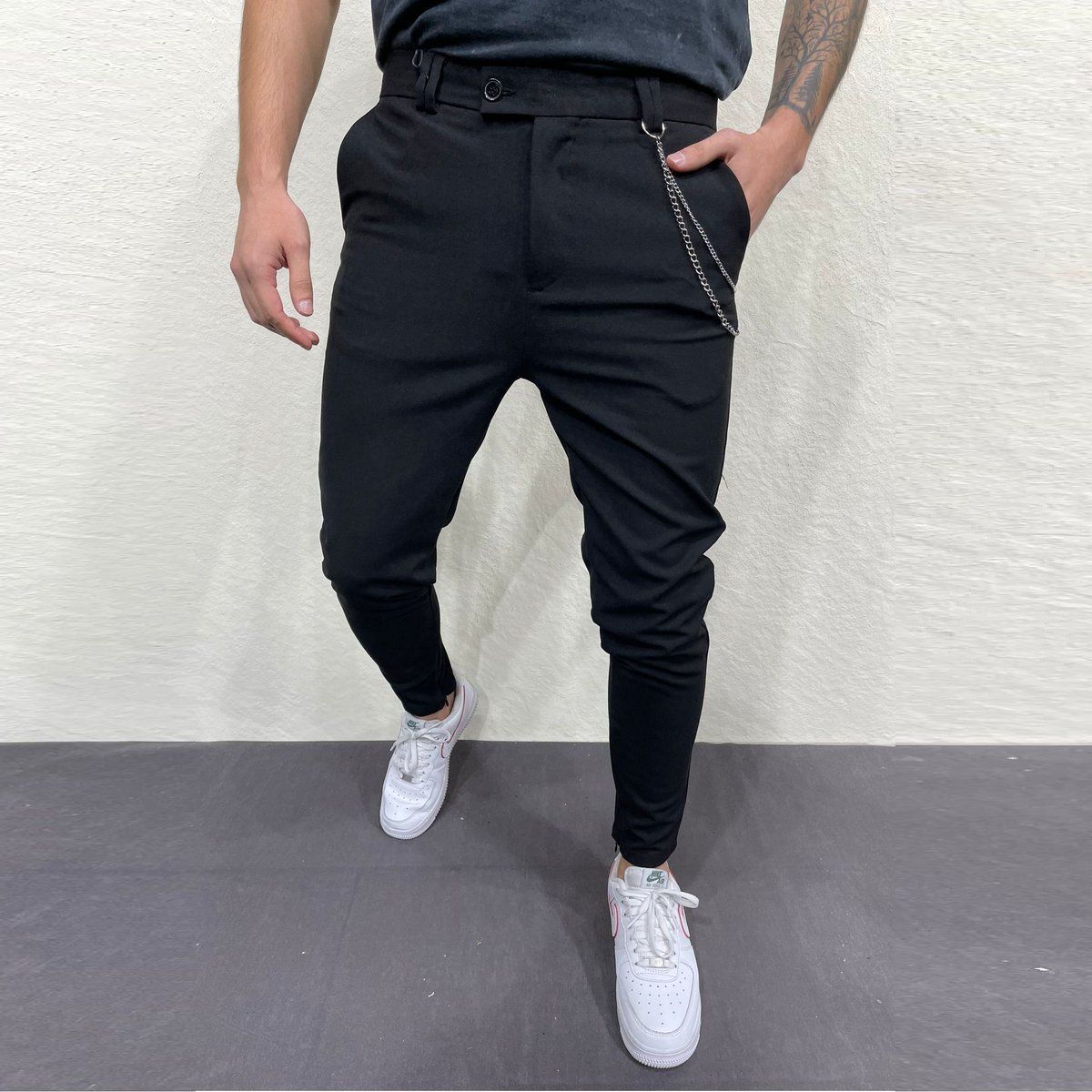 FashStop's tweet photo. Kert Short Pants + Chain !

Get It Here: https://t.co/Sv8D8jVpSz

Instagram &amp; Twitter: @fashstop

#streetstyle #fashion #mensfashion #menswear #mensoutfits #streetstyle #streetwear #jeans #denim #fashstop #hoodie #jogger https://t.co/4rxttGVtLS