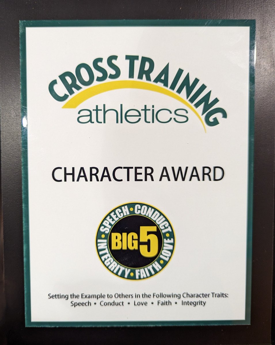 Great job @LadySpartansWBB for a fantastic season! Congratulations to <a href="/avaanastasi5/">Ava Anastasi</a> for being awarded the Character Award!!