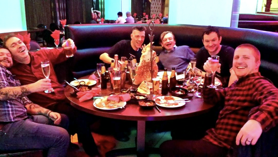 TheFallinFives's tweet image. MES birthday curry (📷 Keiron Melling)