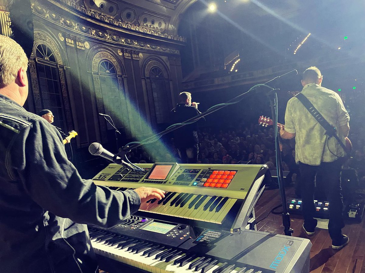 MatthewAlecJazz's tweet photo. Cell phone photos from FOURNR: The Premier Foreigner Tribute at the Robins Theatre - part deux 

First show on the brand new matte finish RS BERKELEY Virtuoso tenor! Absolutely BADASS horn that screams. More info on that to come *wink wink* 😎
#fournr #rsberkeley #matthewalec https://t.co/RY8NexQZOO