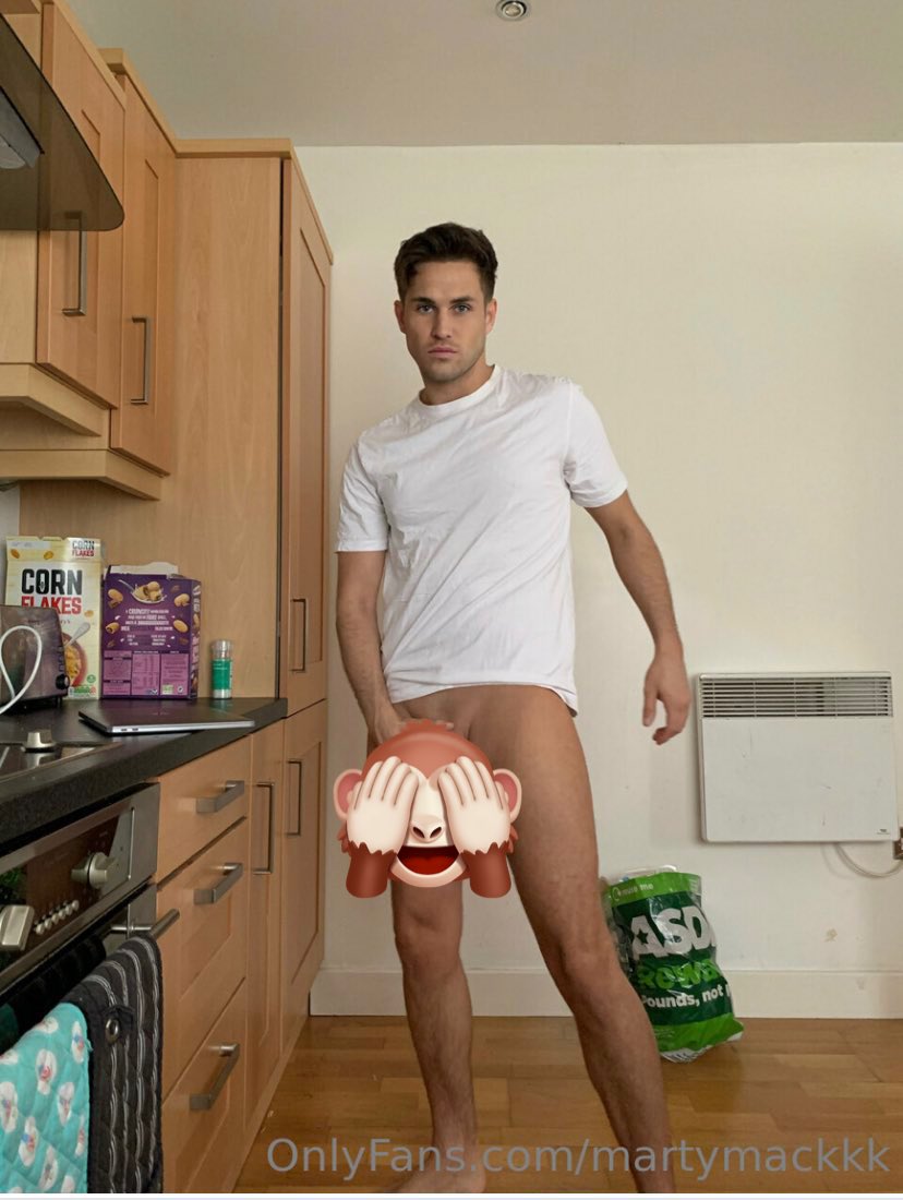 OFukReviews tweet picture