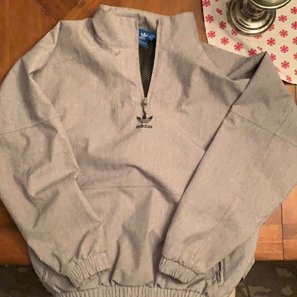 JodiMore's tweet photo. So good I had to share! Check out all the items I'm loving on @Poshmarkapp #poshmark #fashion #style #shopmycloset #adidas #sonoma: https://t.co/FiBiFQVuFd https://t.co/3NaZtpHuHr
