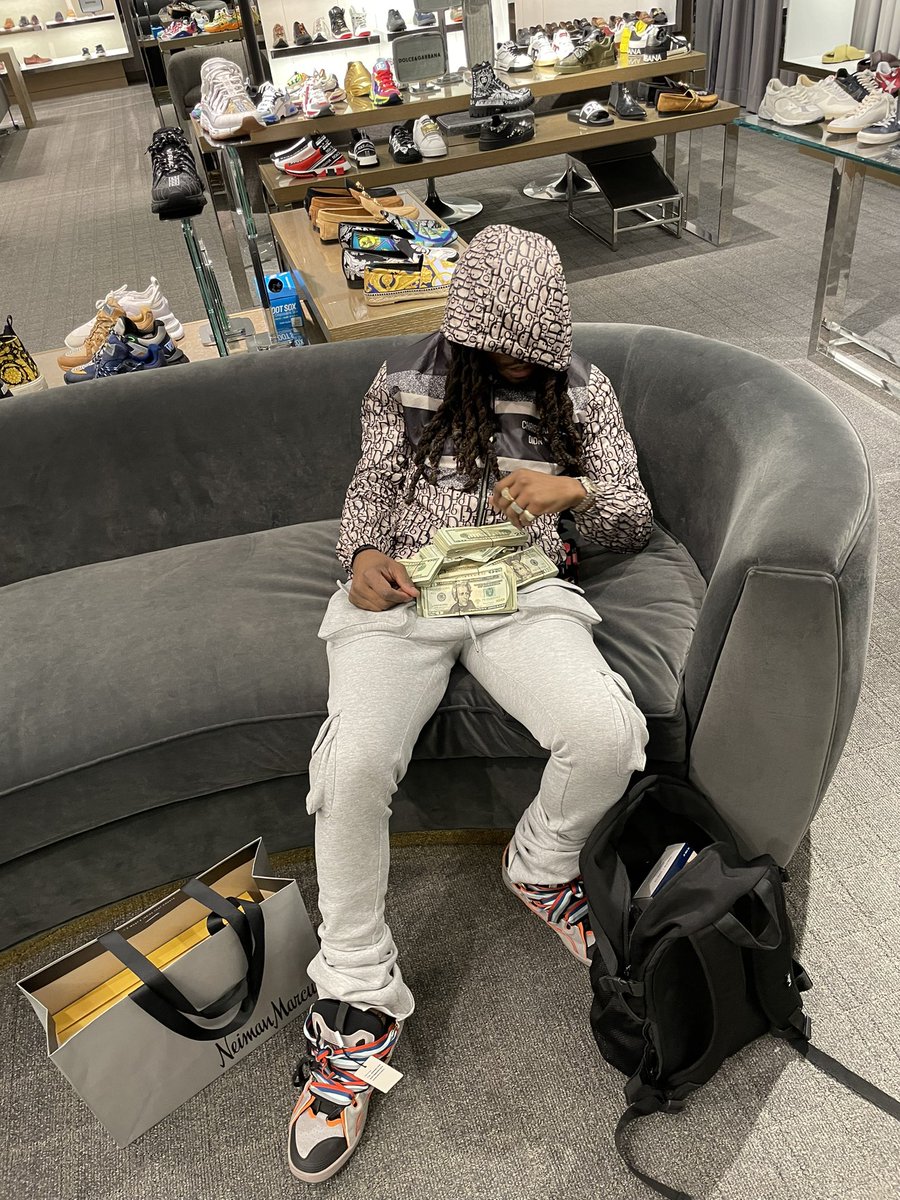 🅿️ablo on Twitter "I’m taking all interviews and podcast bookings