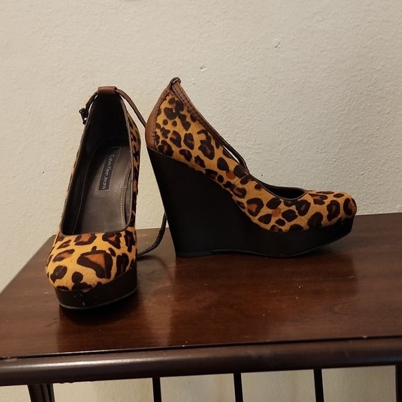 So good I had to share! Check out all the items I'm loving on <a href="/Poshmarkapp/">Poshmark</a> #poshmark #fashion #style #shopmycloset #luckybrand #champion #calvinklein: posh.mk/BFECK24ozxb